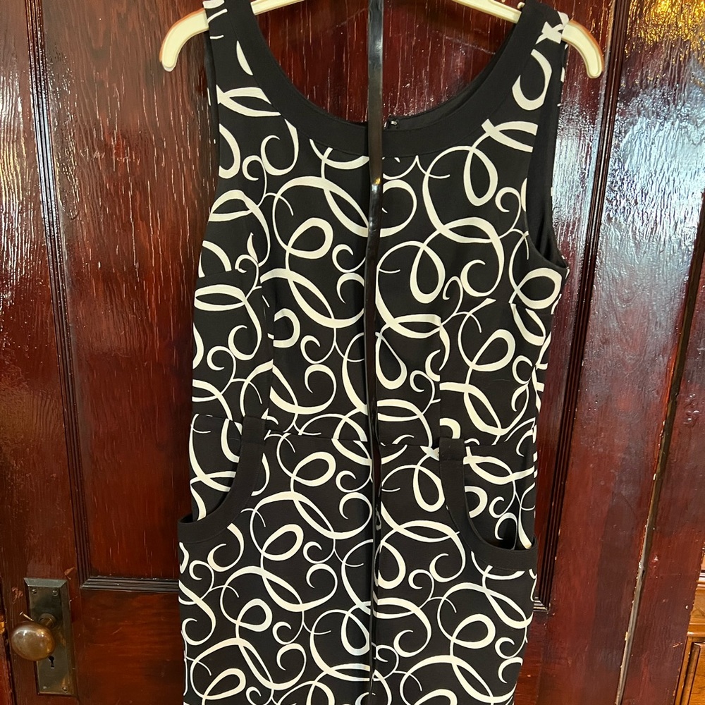 Dress with pockets